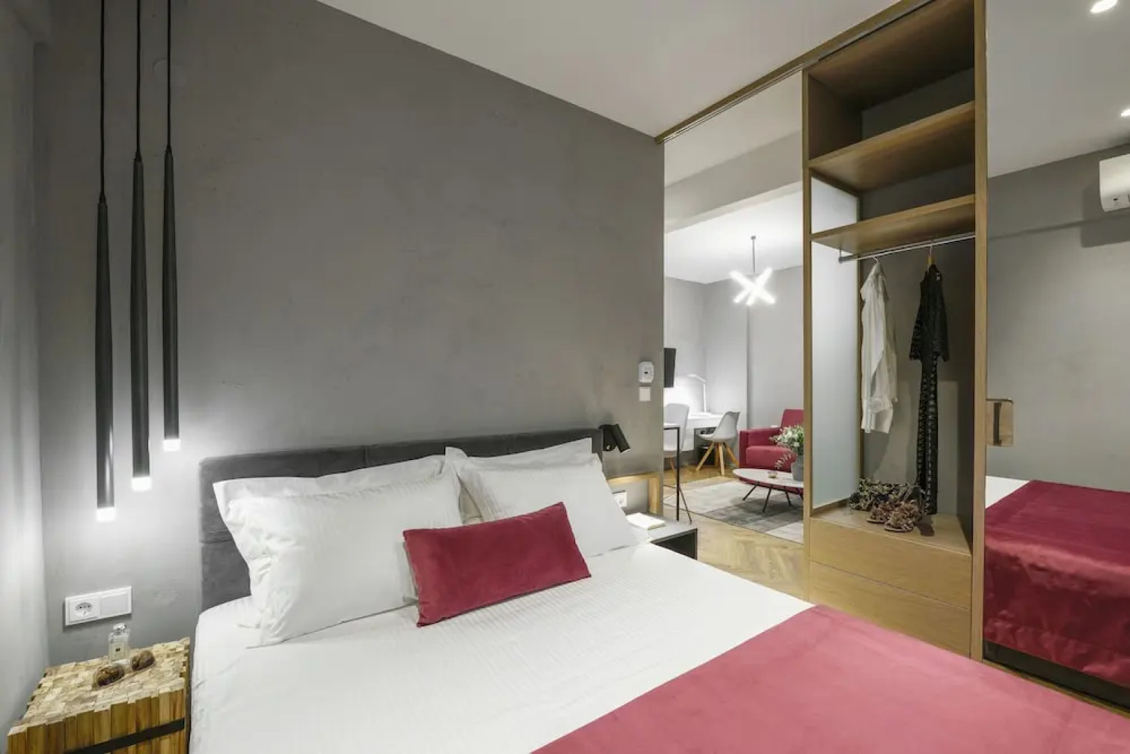 Olvios Luxury Suites