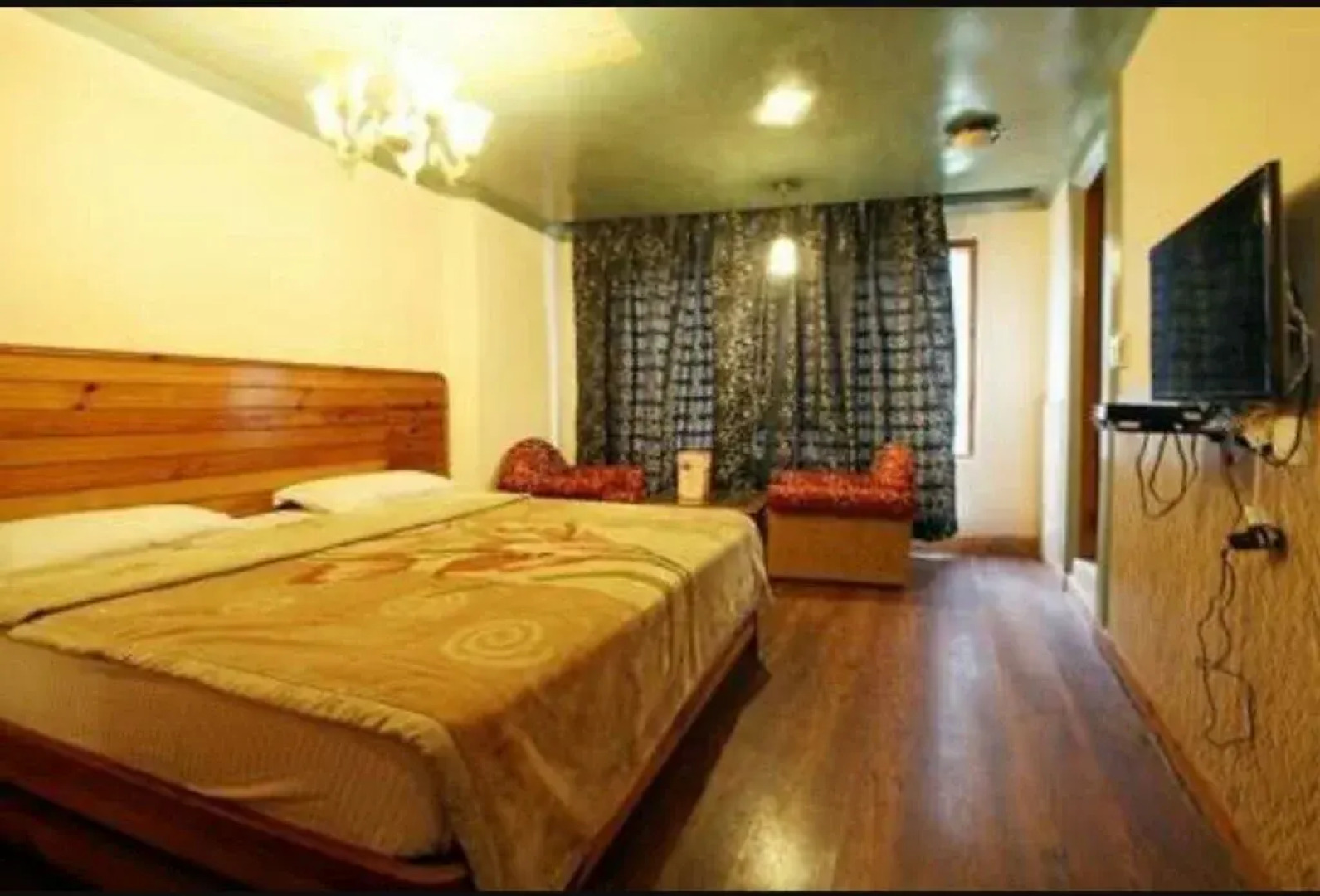 Divine inn sonmarg