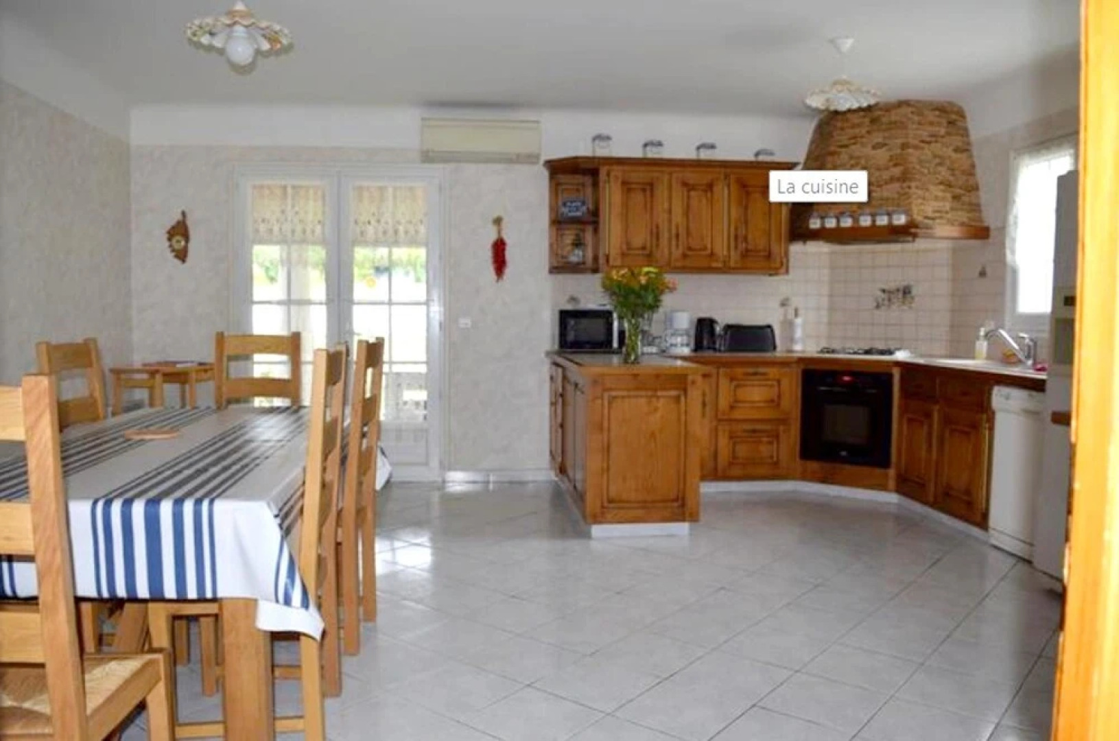 House With 5 Bedrooms in Ahetze, With Wonderful Mountain View, Private