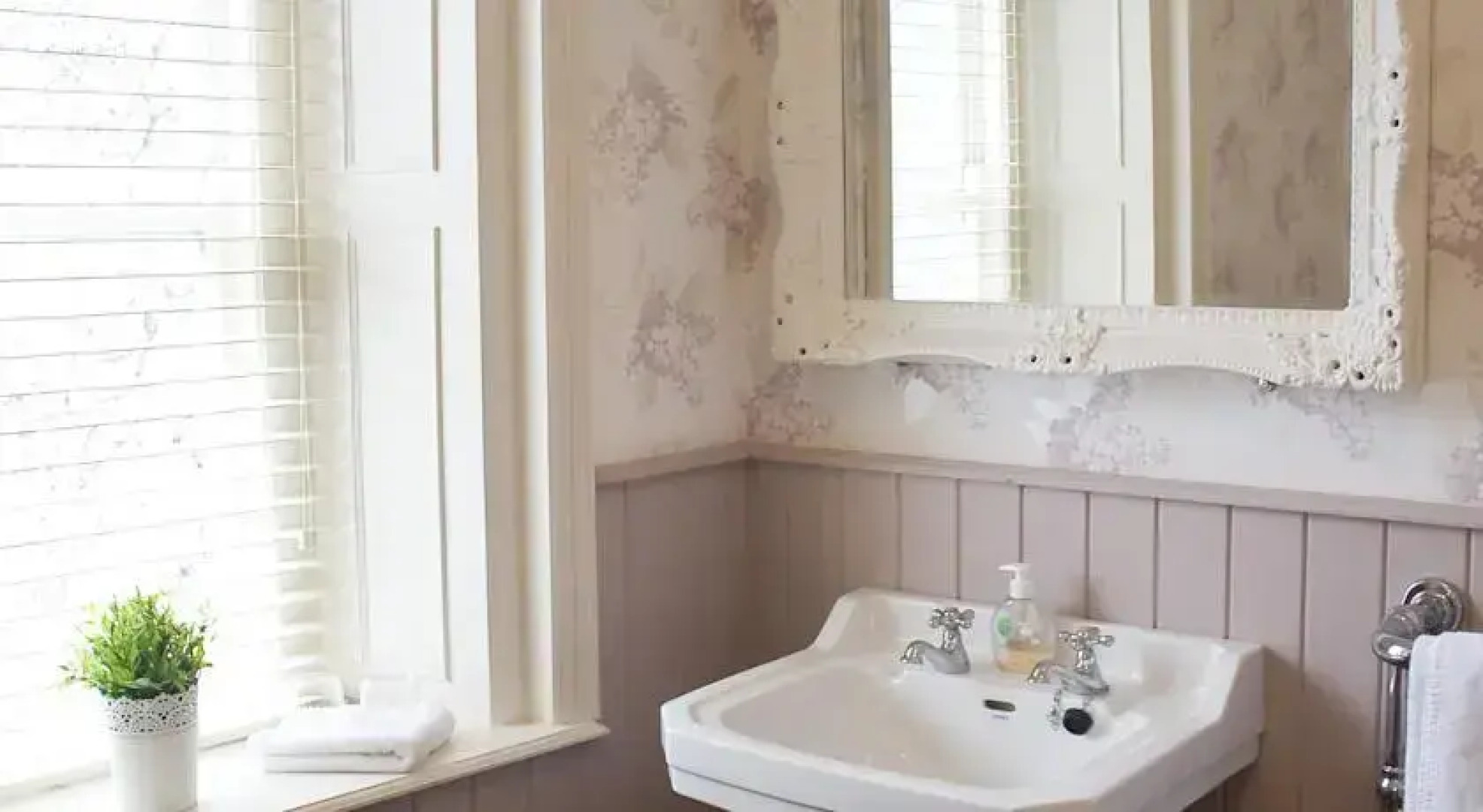 Walcot Bed and Breakfast