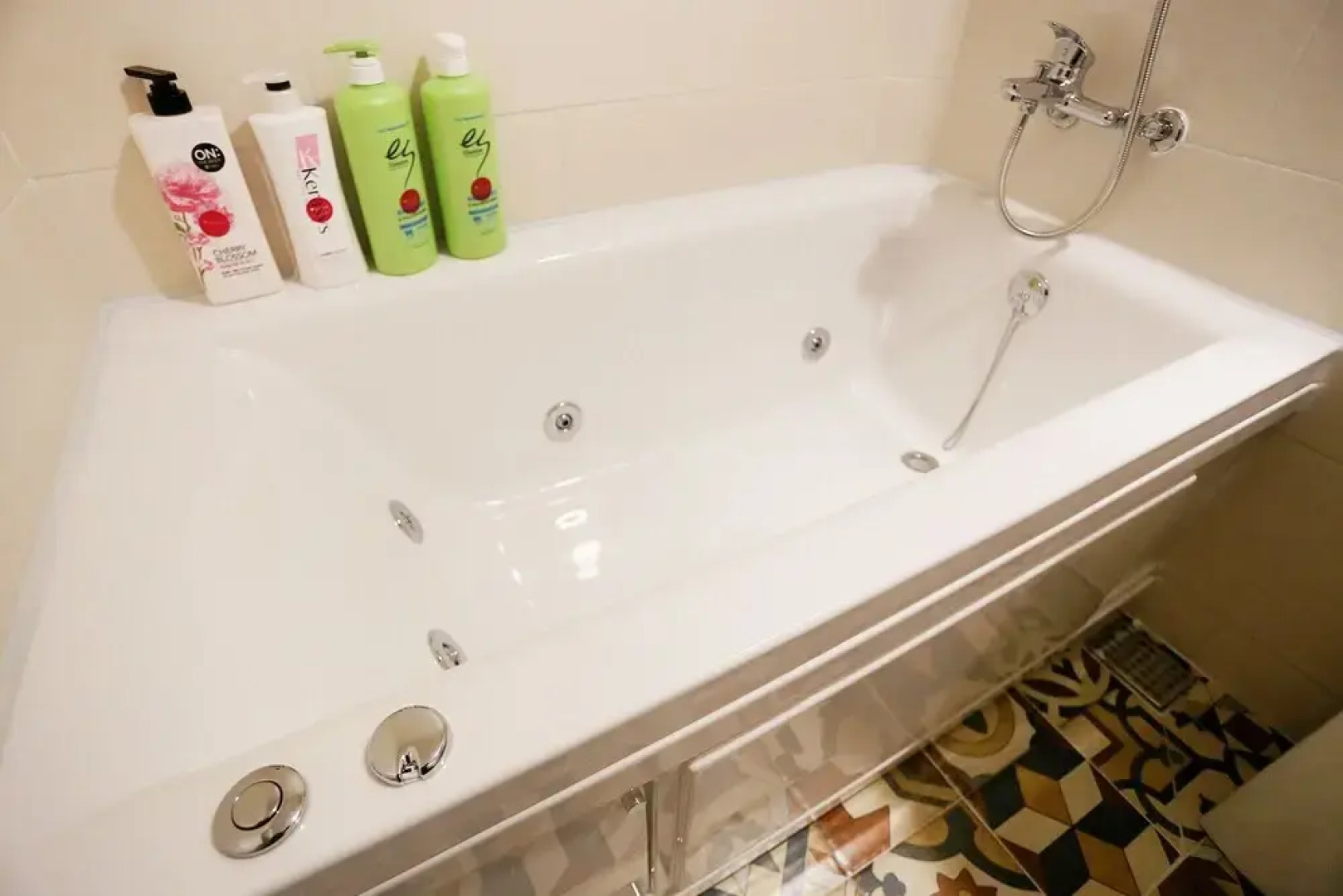 Sunganm Yaja Moran Station