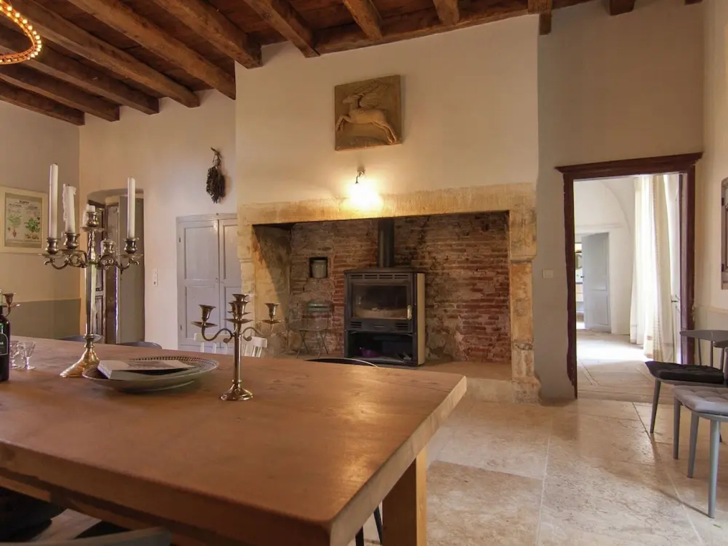 Historic Mansion by River Cenevieres