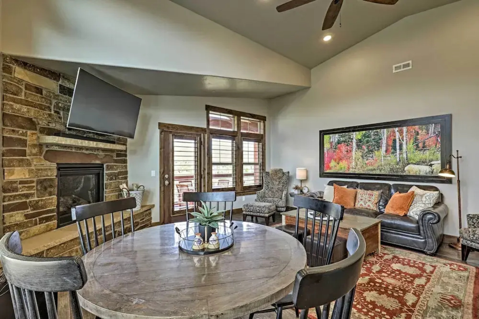 Mountain-view Condo ~ 9 Mi to Park City Skiing