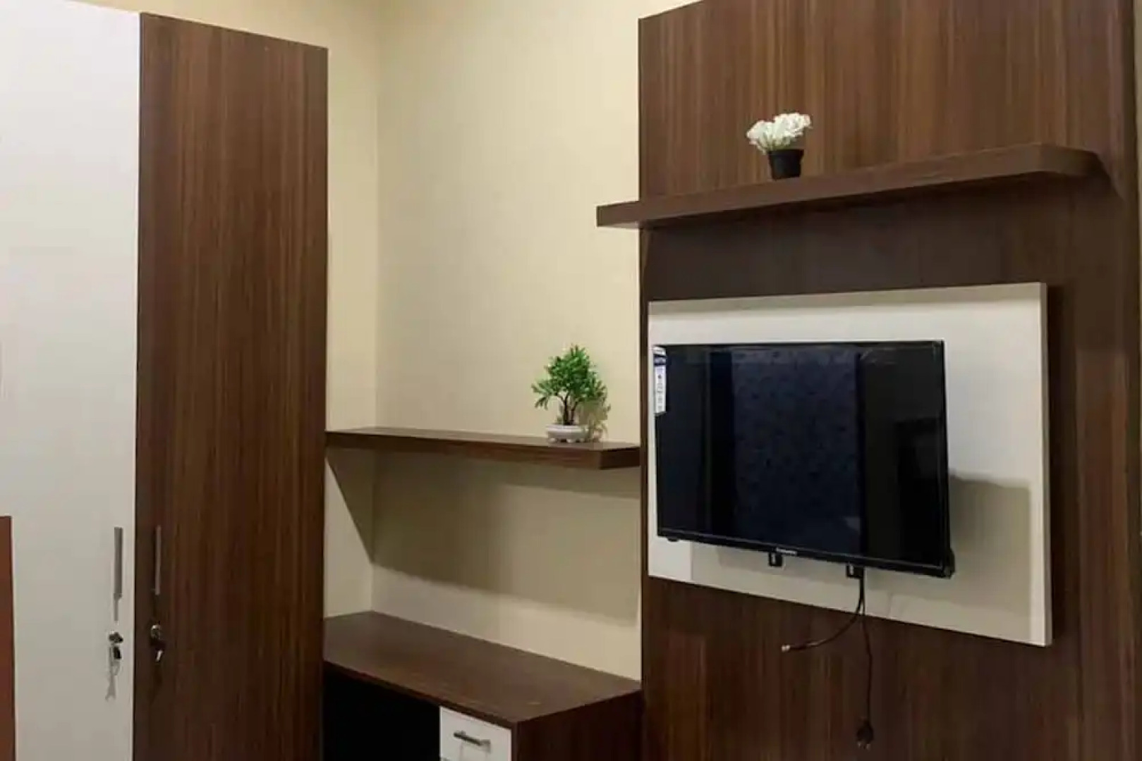 RedDoorz @ Kampkey Tanah Hitam