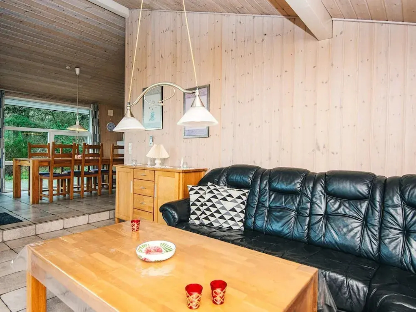 Secluded Holiday Home in Henne near Beach