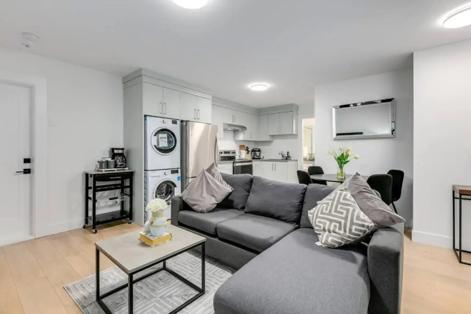 Guest suite in South Surrey