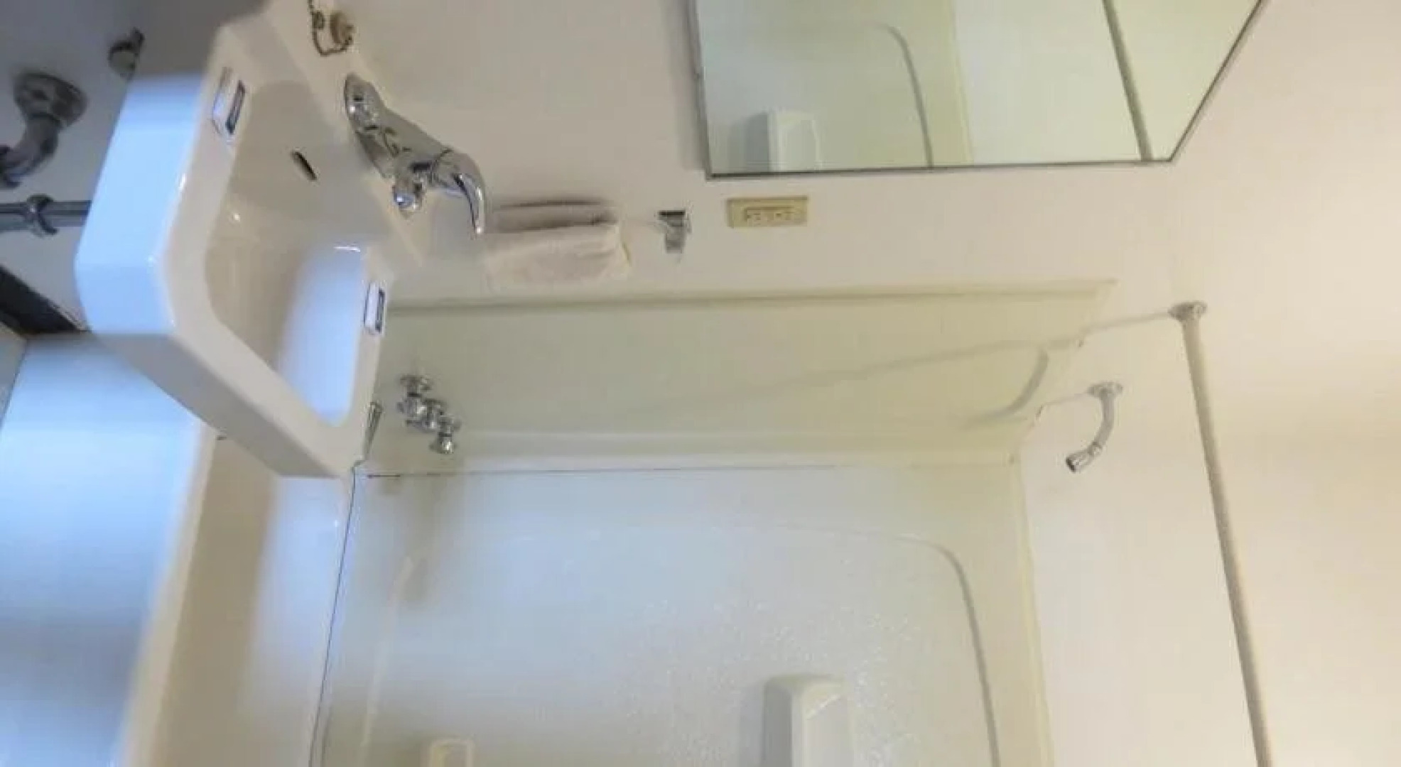 MacIver's Motel & Campground