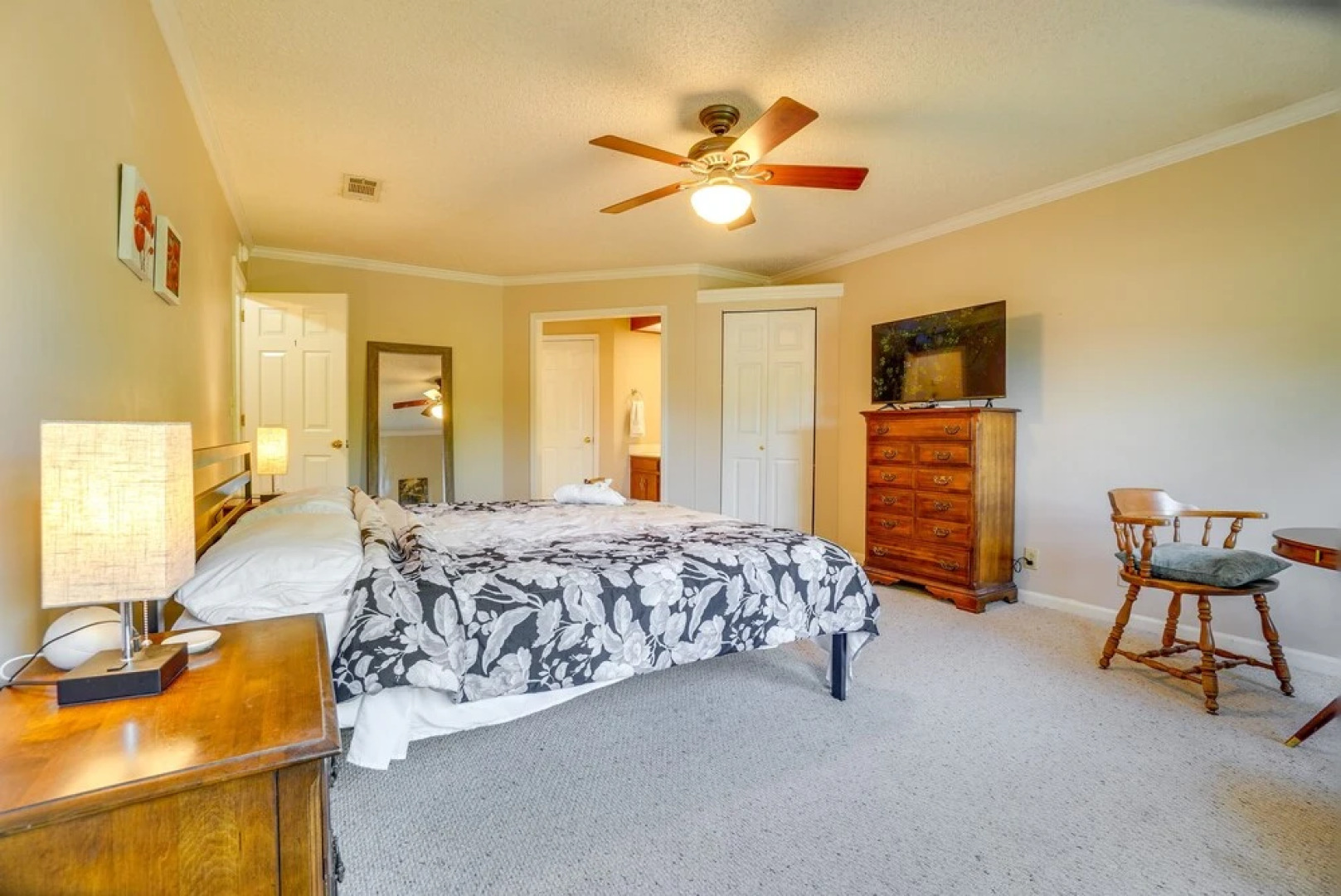 Pet-friendly Franklin Home ~ 21 Mi to Nashville!