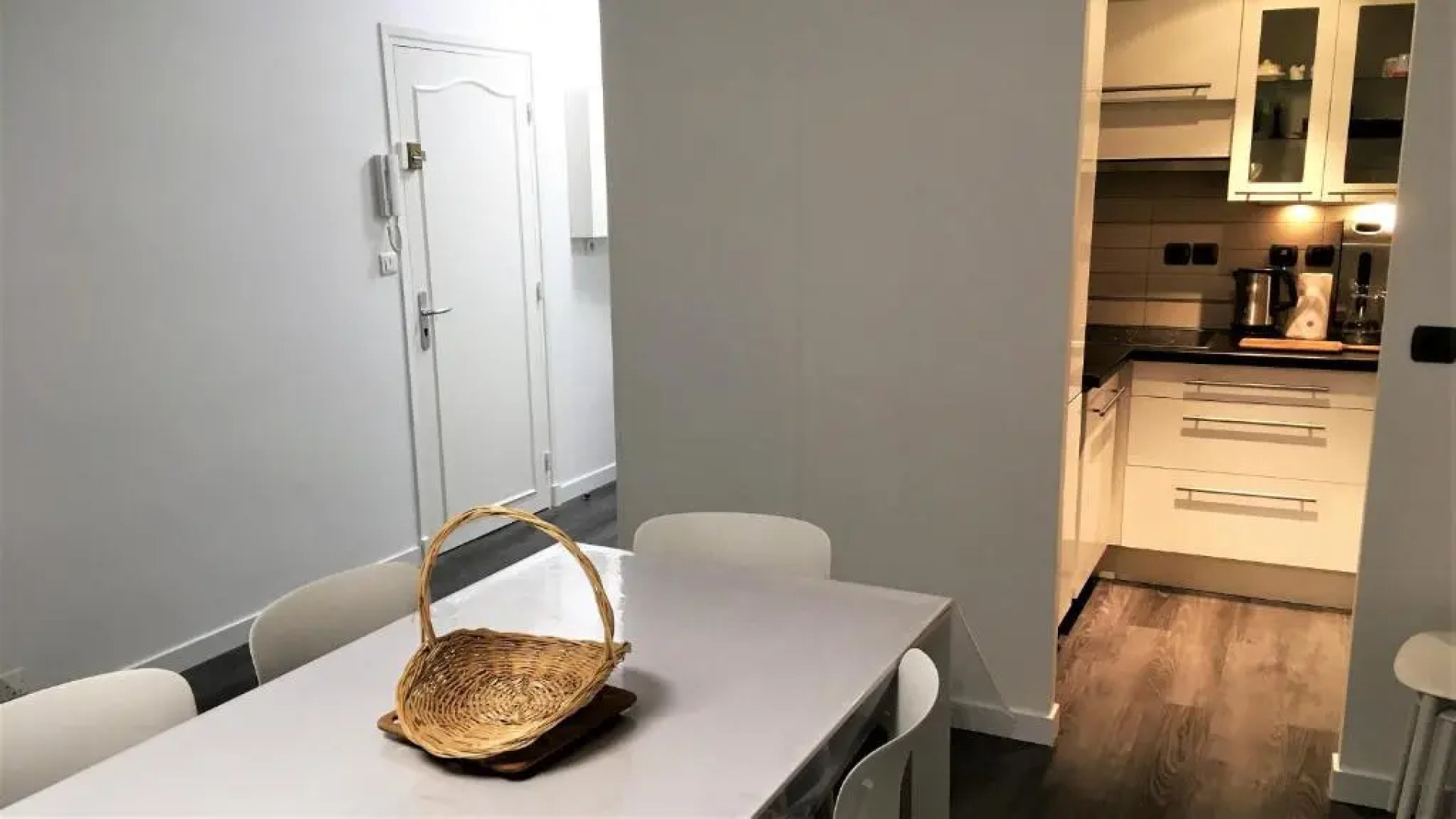 SPLENDIDE T3 DE 70m2 VUE MER A 2 MINUTES DU CENTRE-VILLE