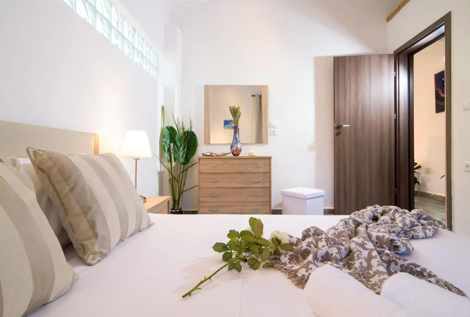 Отель Caretta Village