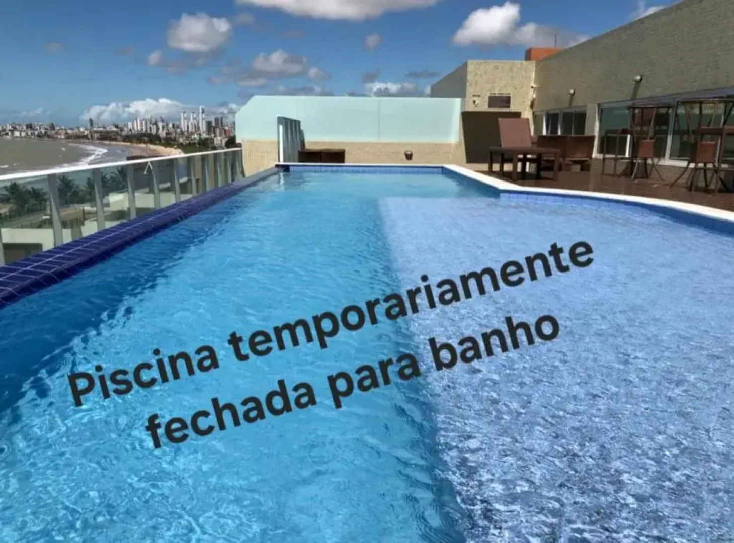 Mar Bello Plaza com TV 50p e Netflix