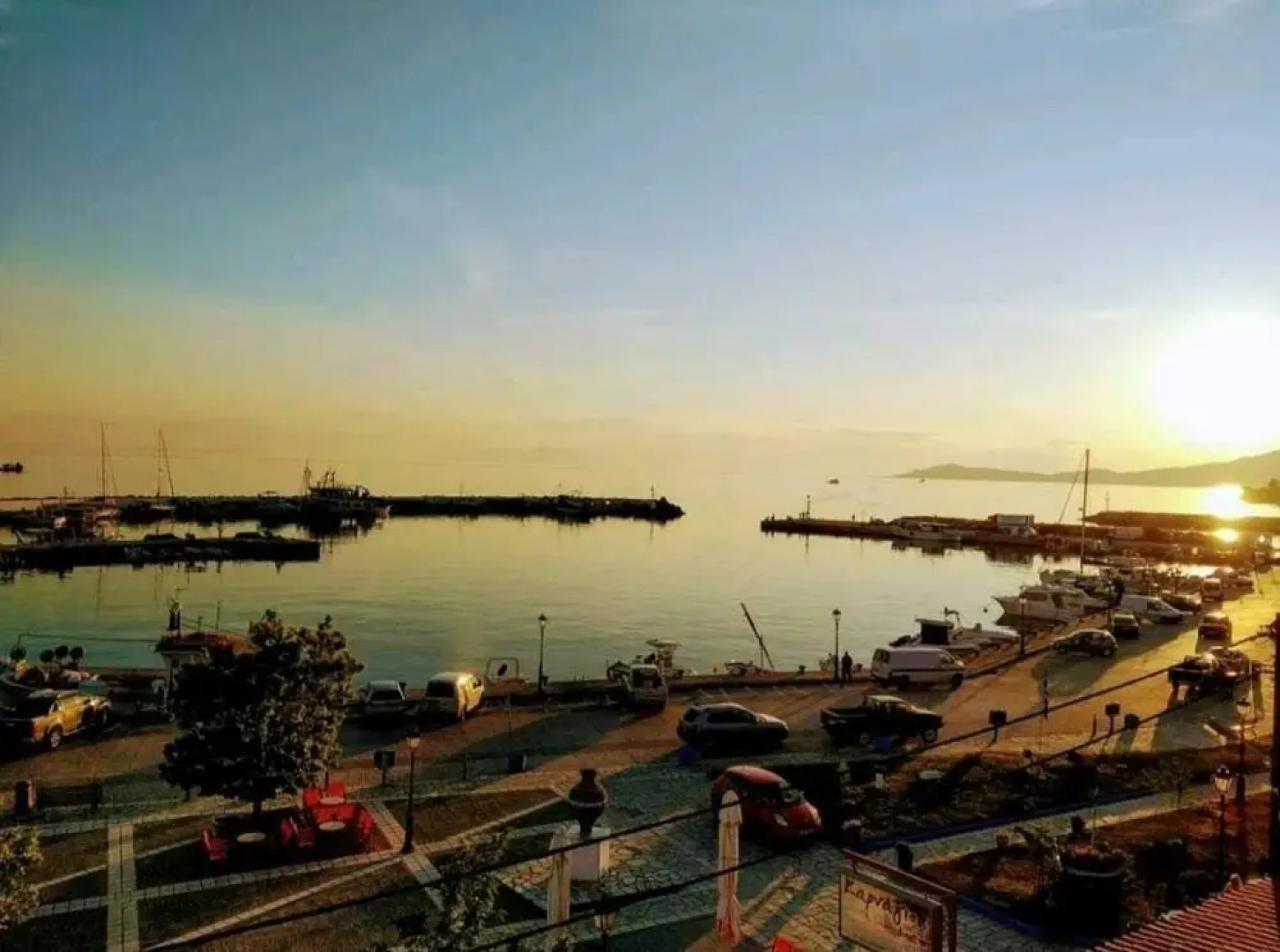 Anchors Aweigh 50m From The Sea