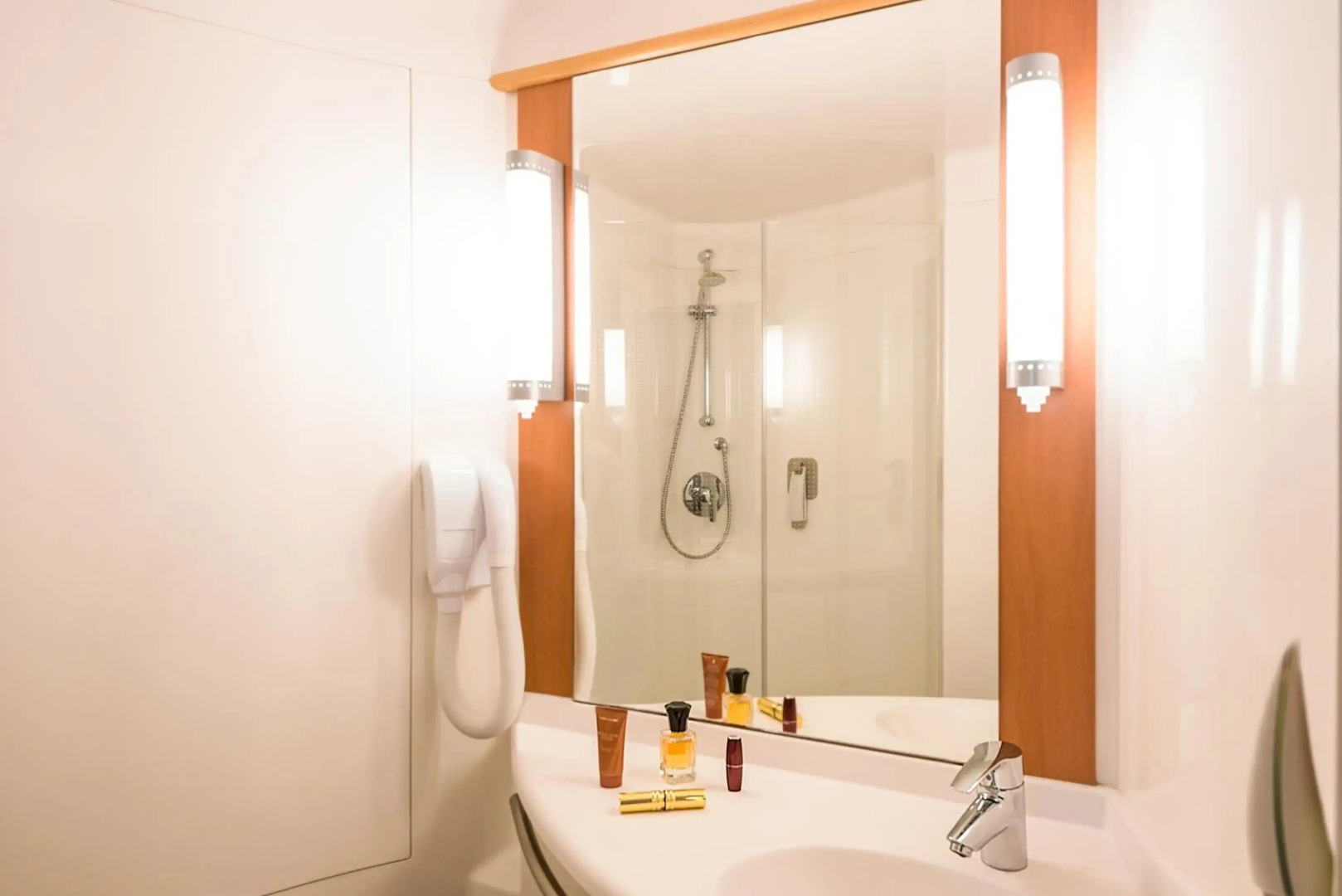 ibis Esch Belval