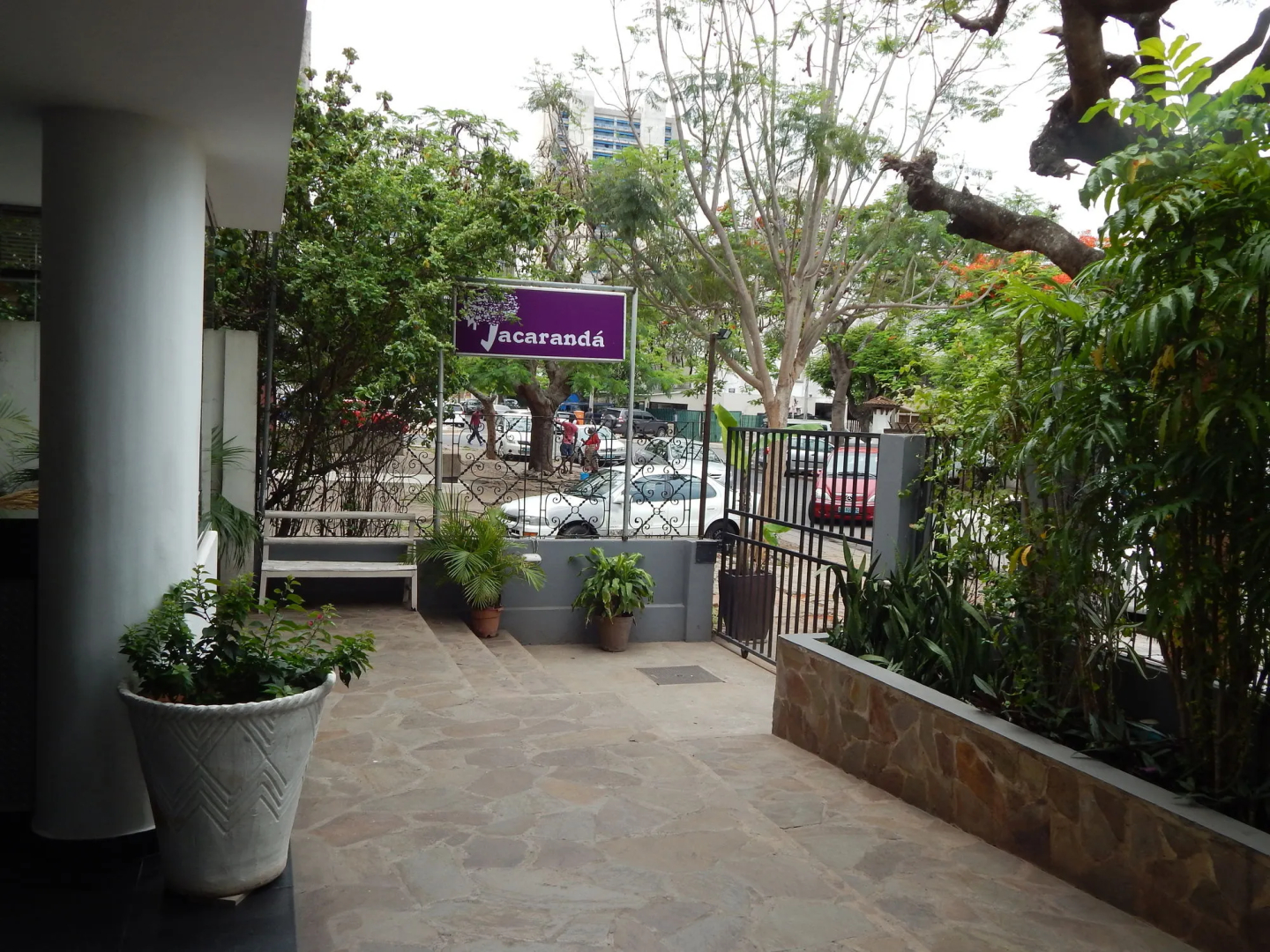 Jacaranda Guesthouse