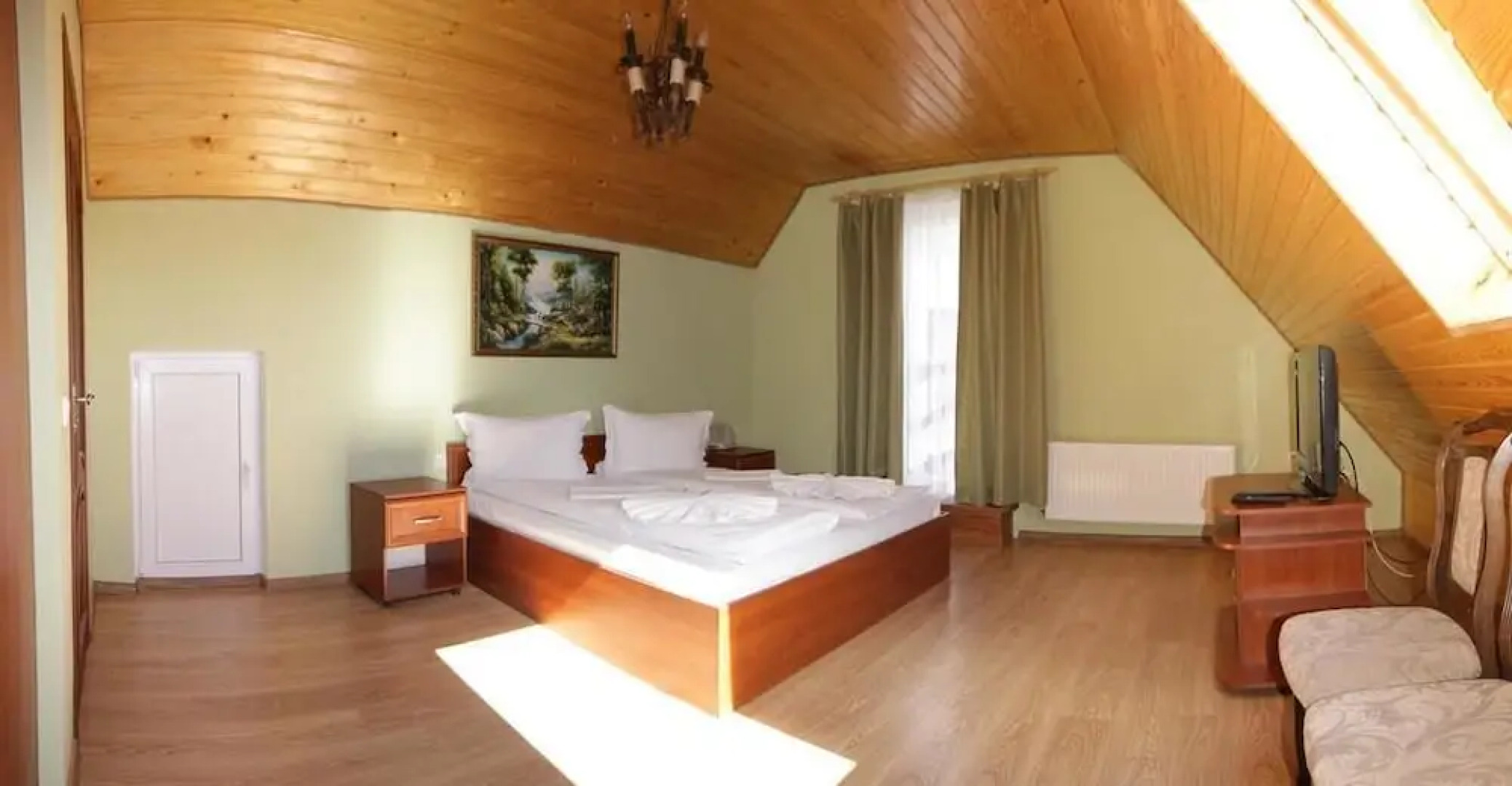 Villa Parliament Yablunytsya