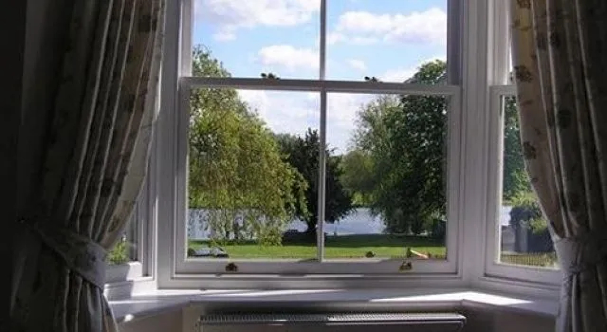 Old Riverview Guesthouse