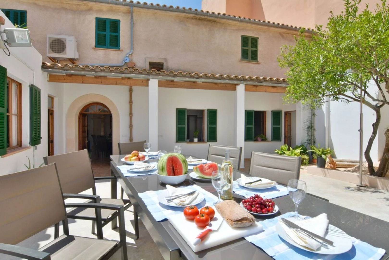 Mallorca Town House with pool