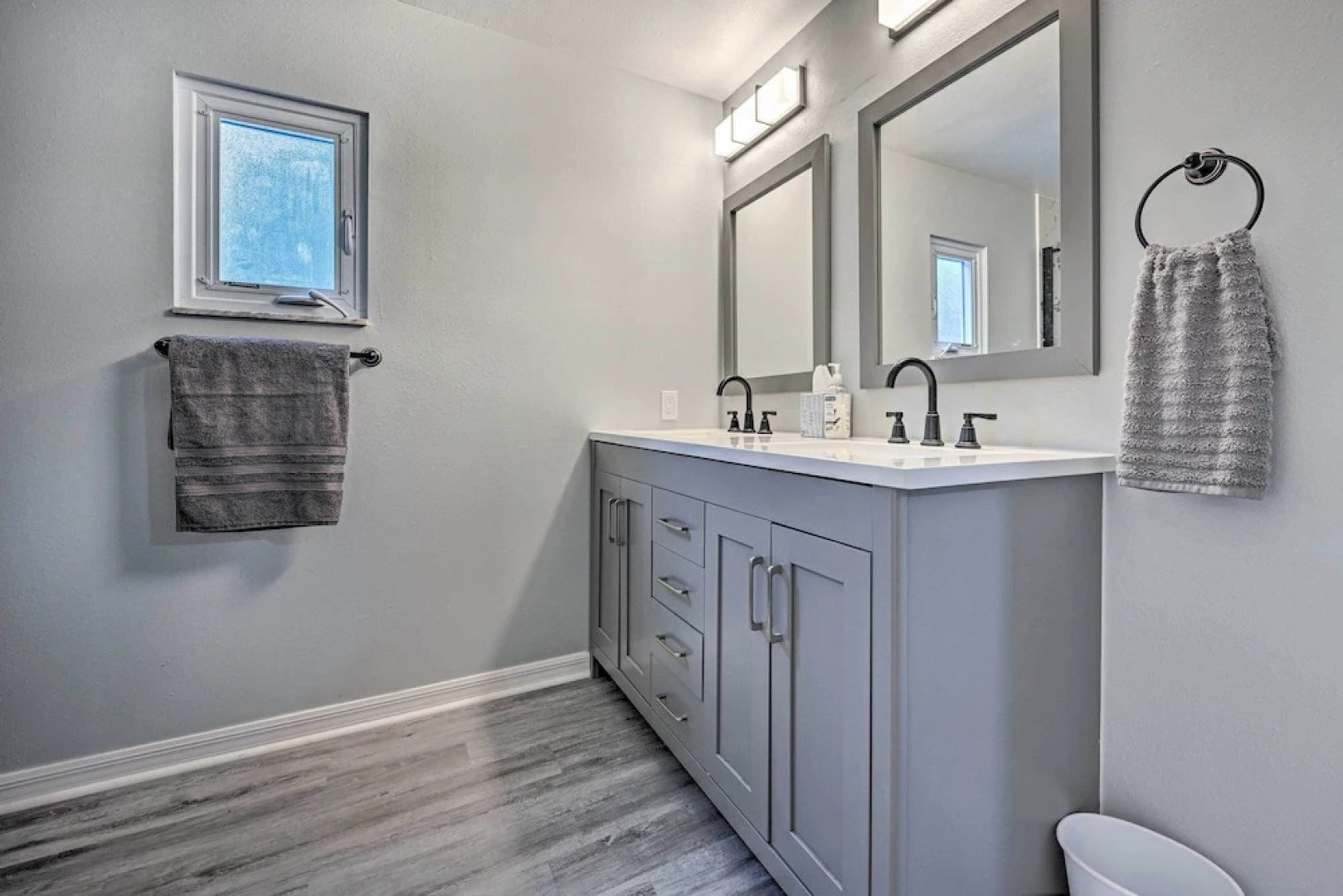 Spacious Brandon Home w/ Private Outdoor Pool