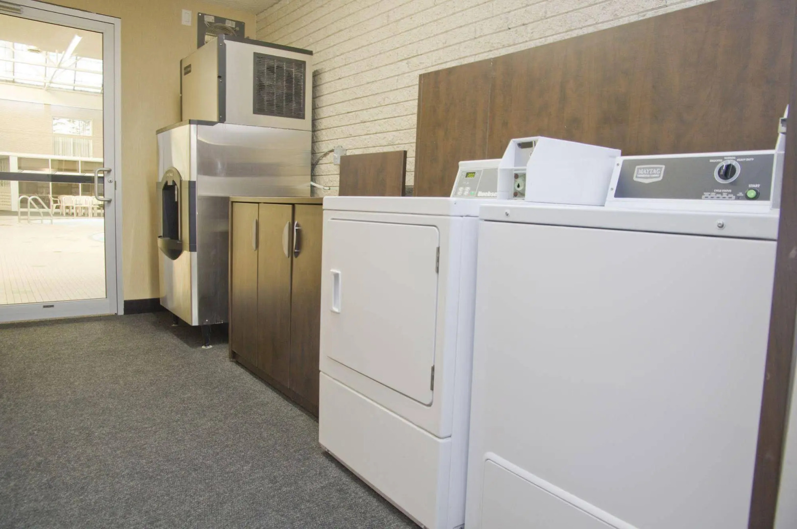 Clarion Hotel & Suites