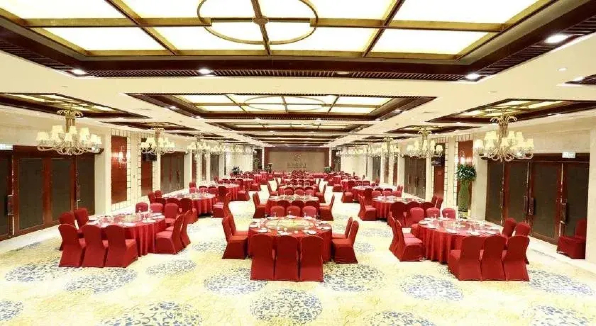 America's Best Rixin International Hotel