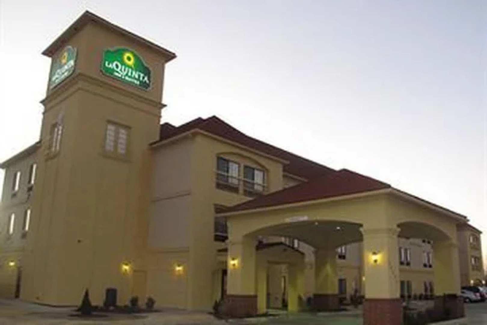 La Quinta Inn & Suites by Wyndham Oklahoma City -Yukon