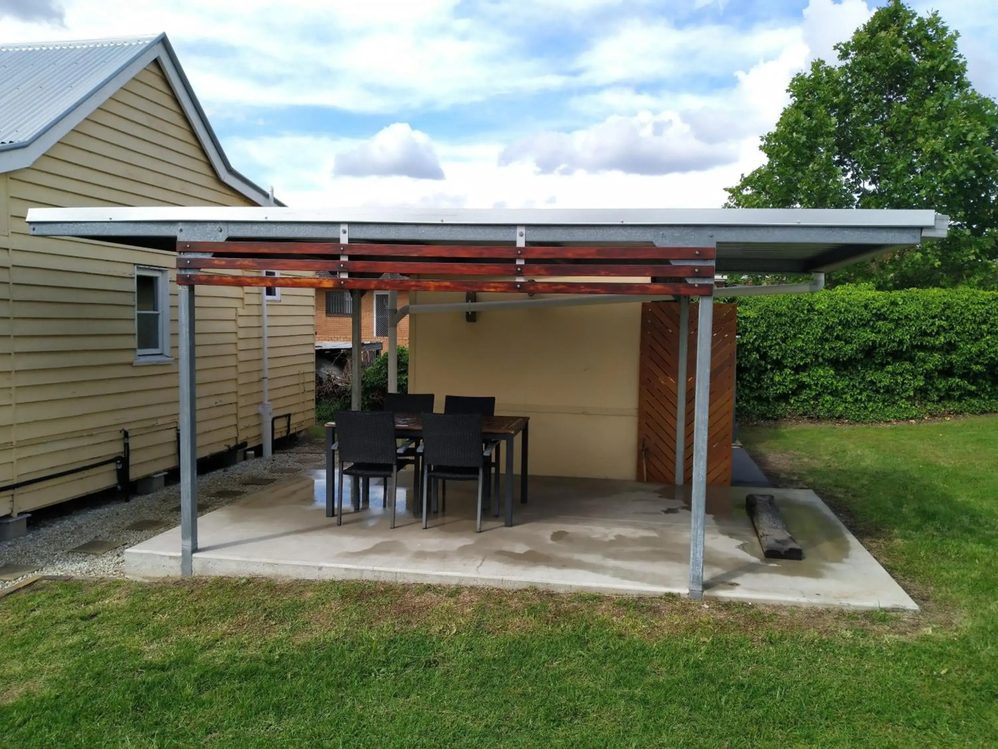 The Radford Couples Cottage Heart of Stanthorpe