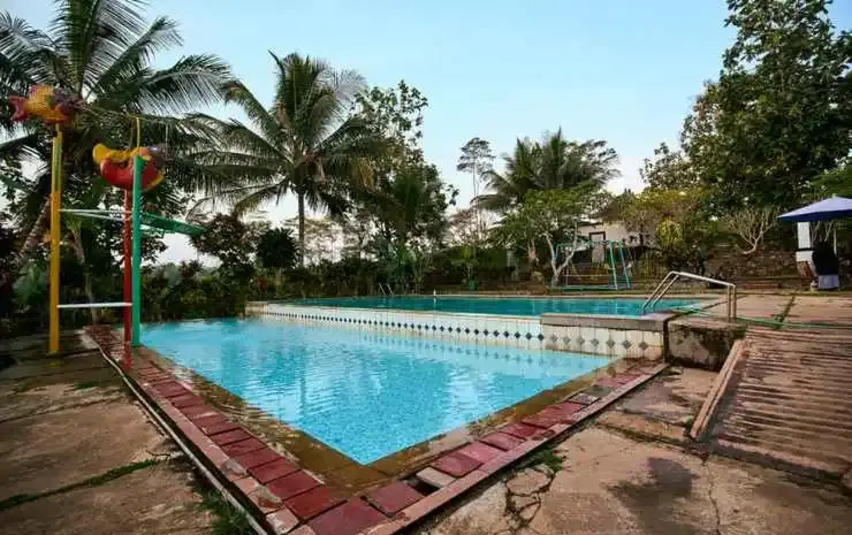 Tlogo Resort & Goa Rong View