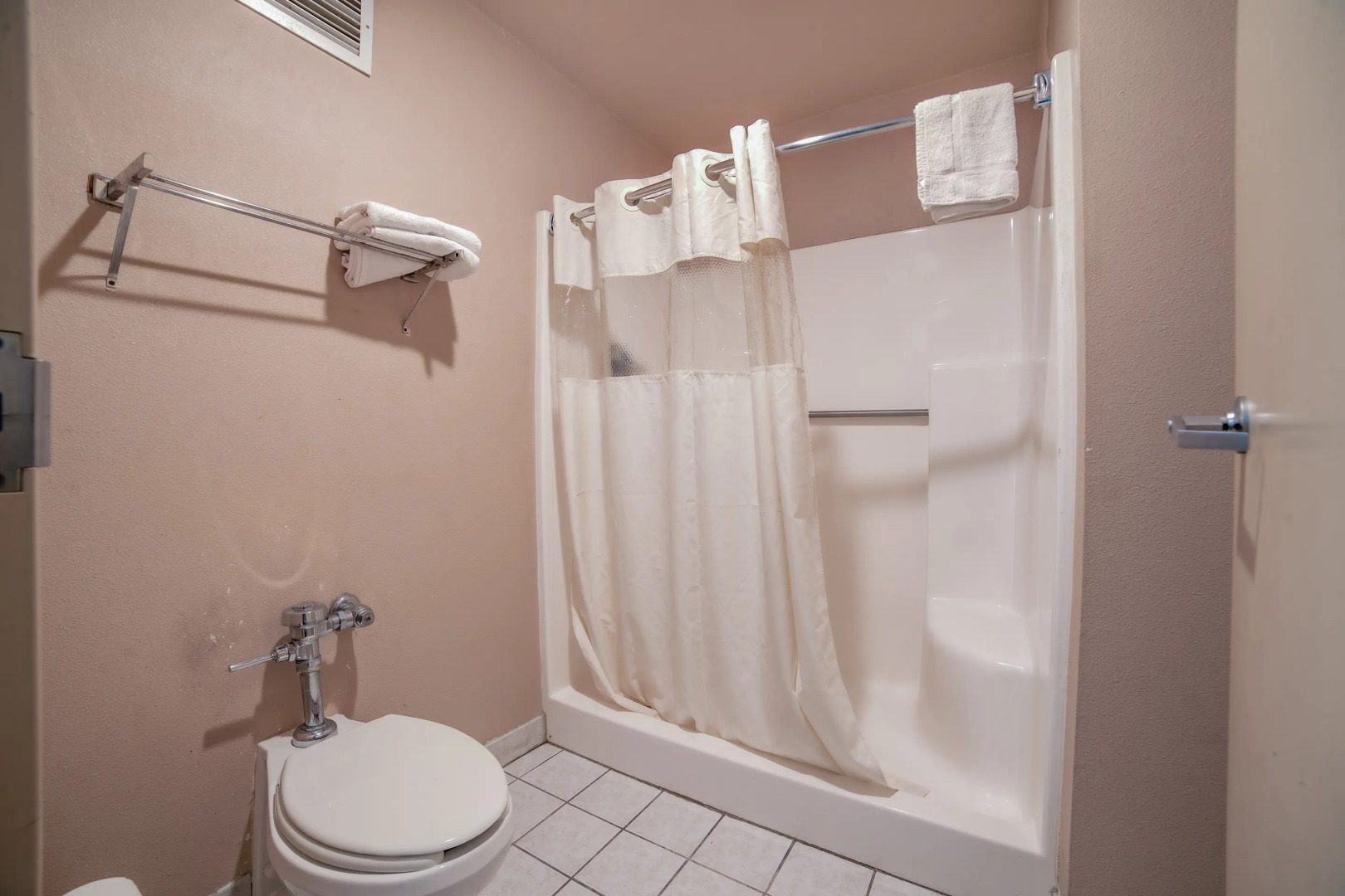 Magnuson Hotel Williamston