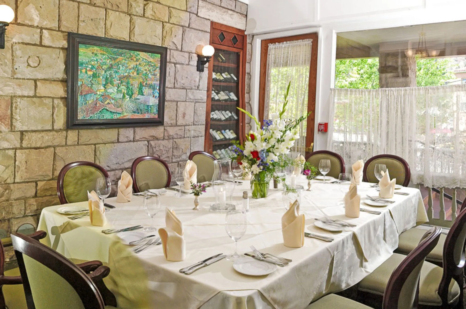 Cliff House at Pikes Peak