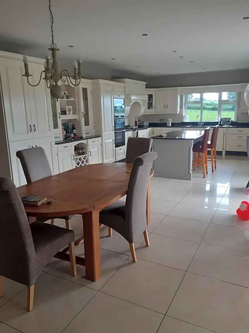 Private Room in Superb House Bed 1