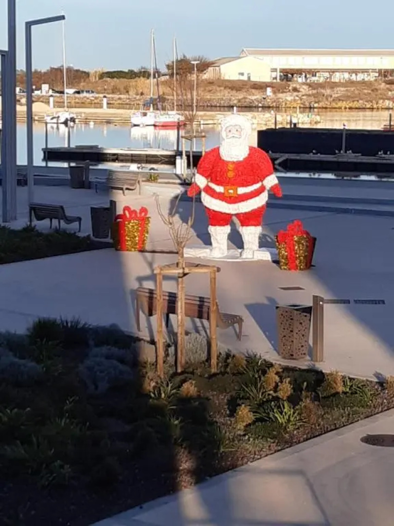 Studio Vue Port Et Mer