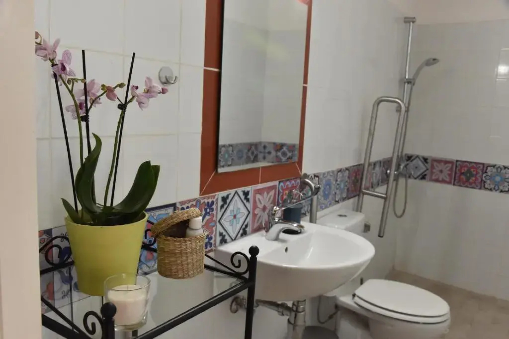 Athieno - Αθηαινώ