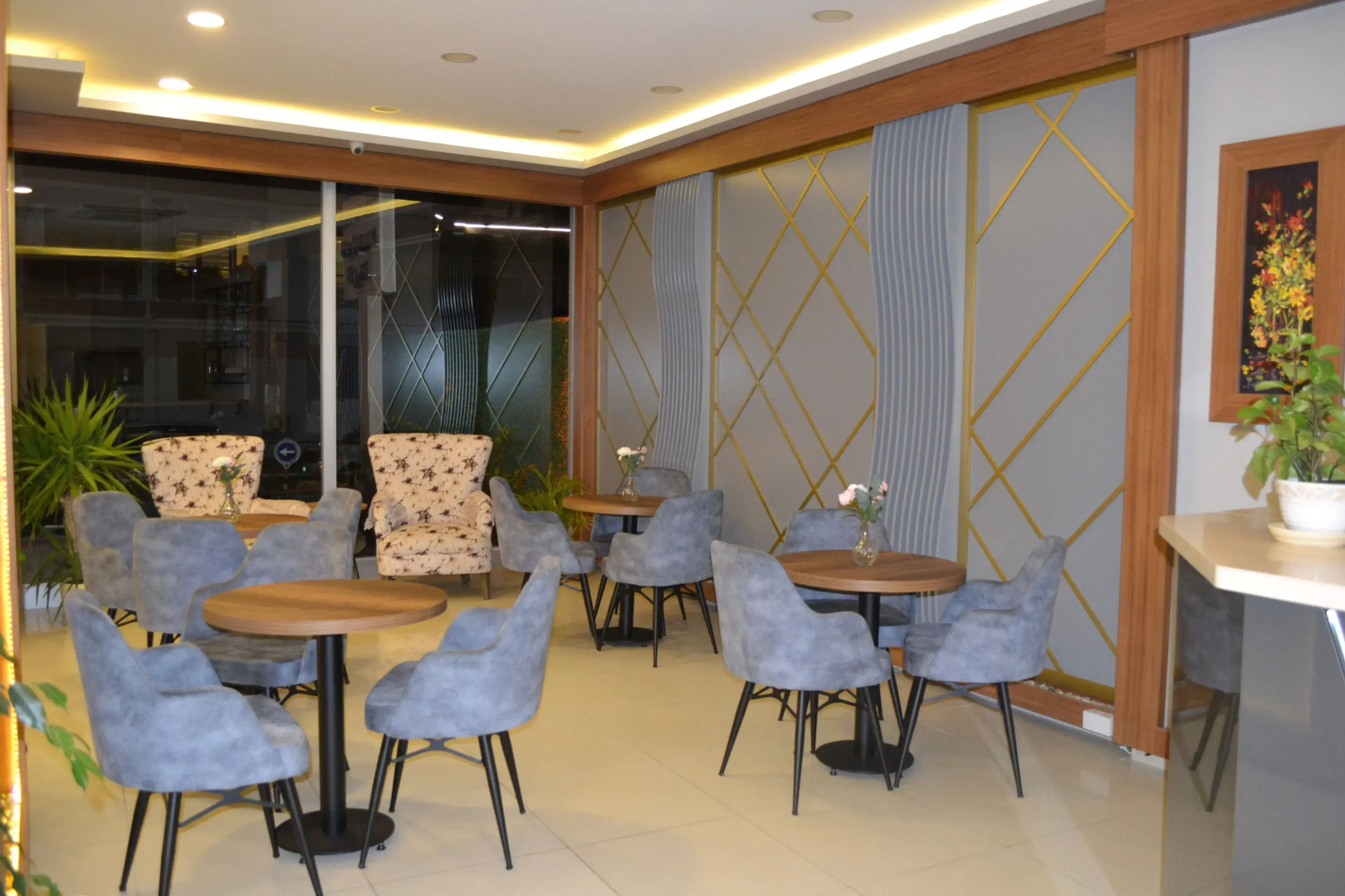 Almasa Suite Aparts