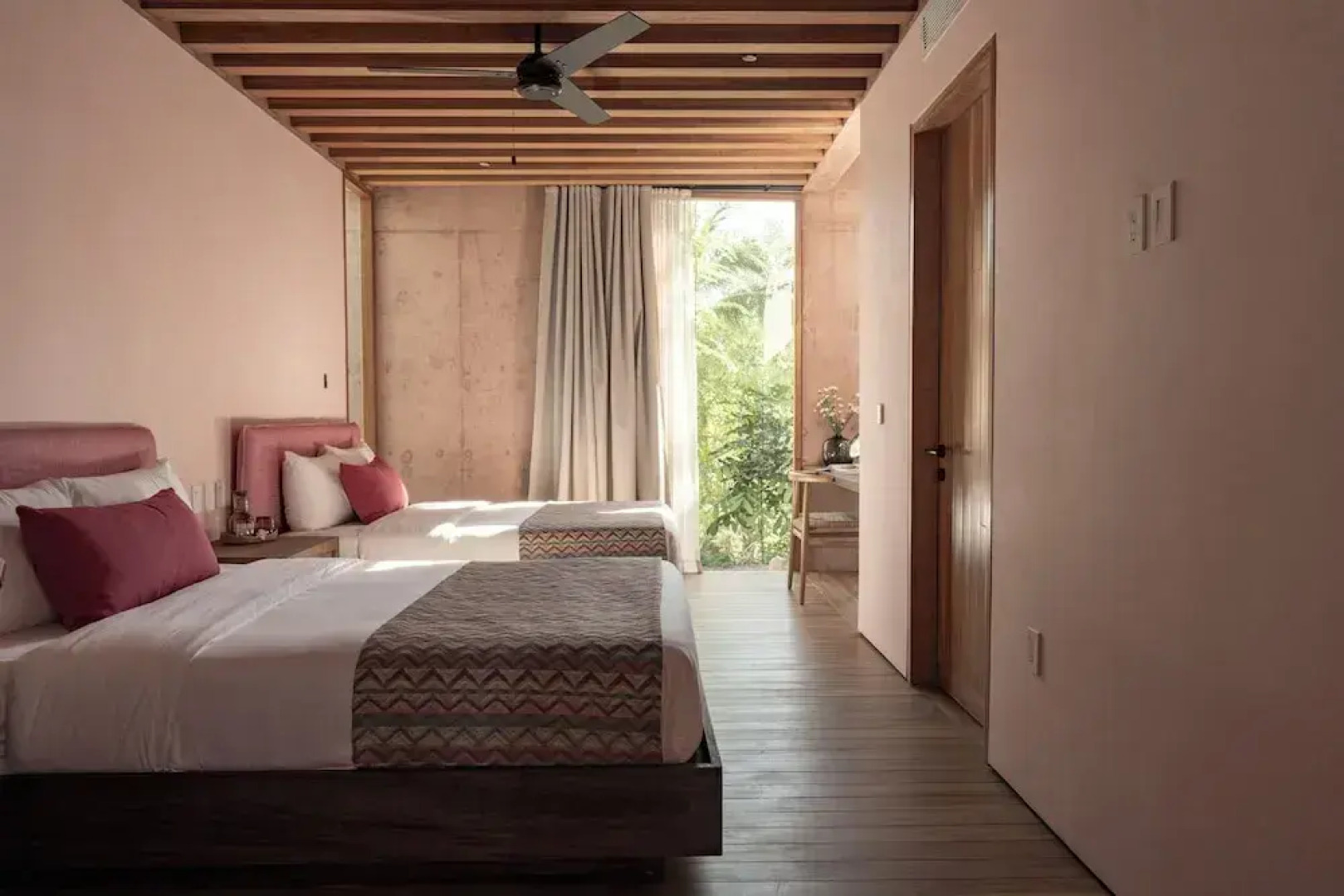 Rosa Morada Luxury and Private Beach