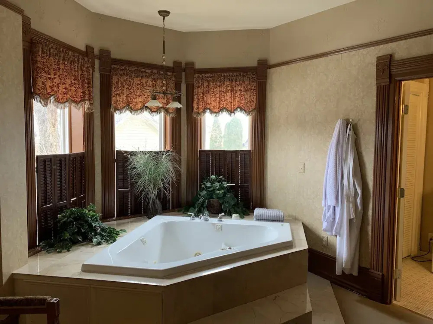 Edgar Olin House B&B