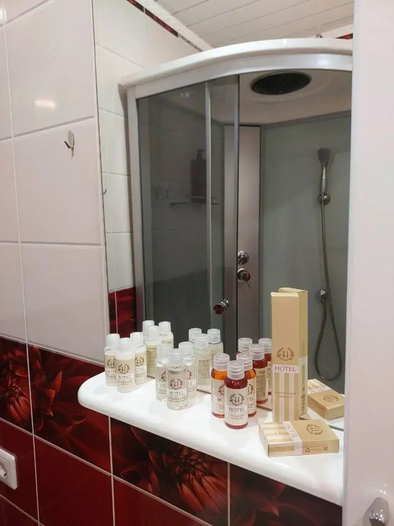 TroeSutokApart Комсомольская 50