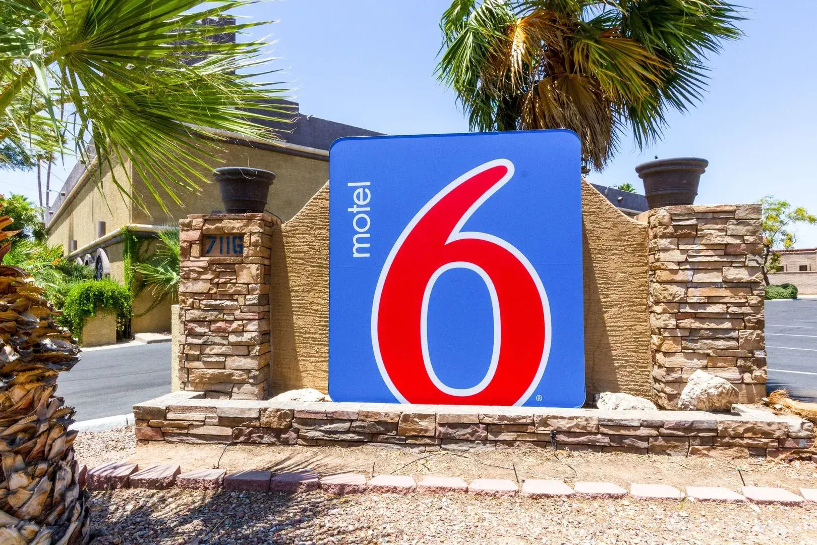 Motel 6 Glendale AZ