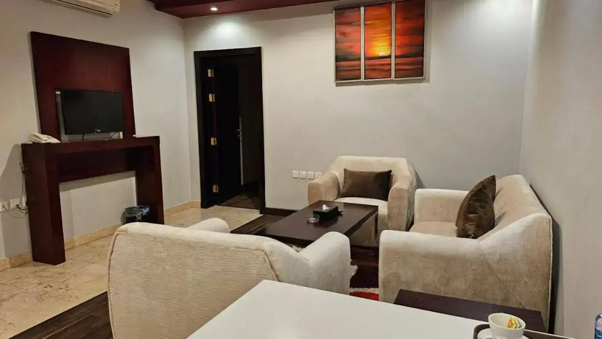 Raoum Inn Hotel Apartments- Buraydah