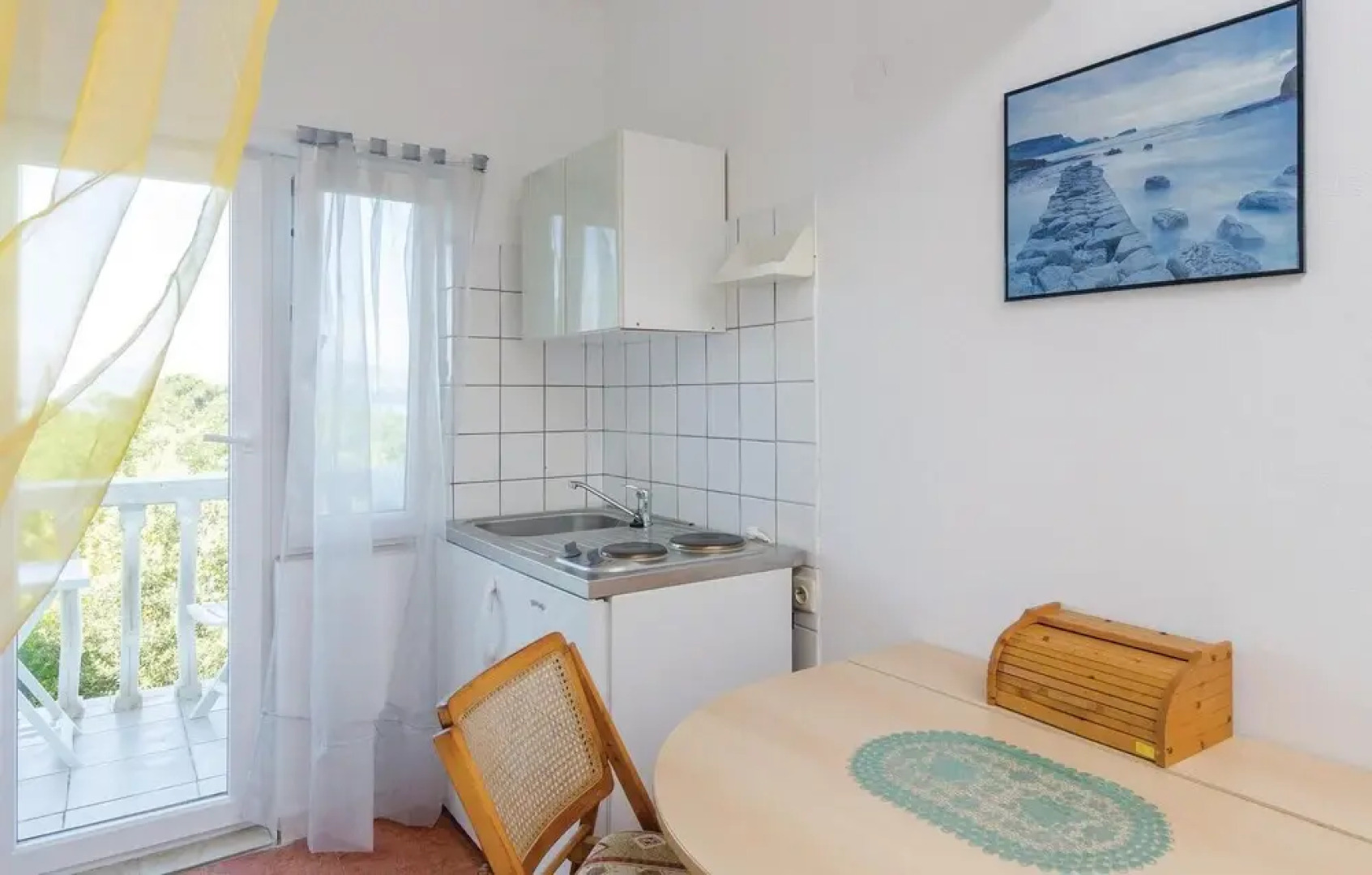 Nice Home in Sreser With Wifi and 3 Bedrooms