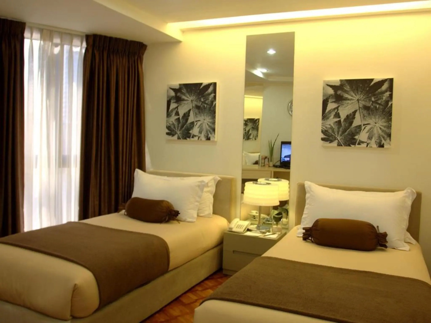 Prince Plaza II Hotel