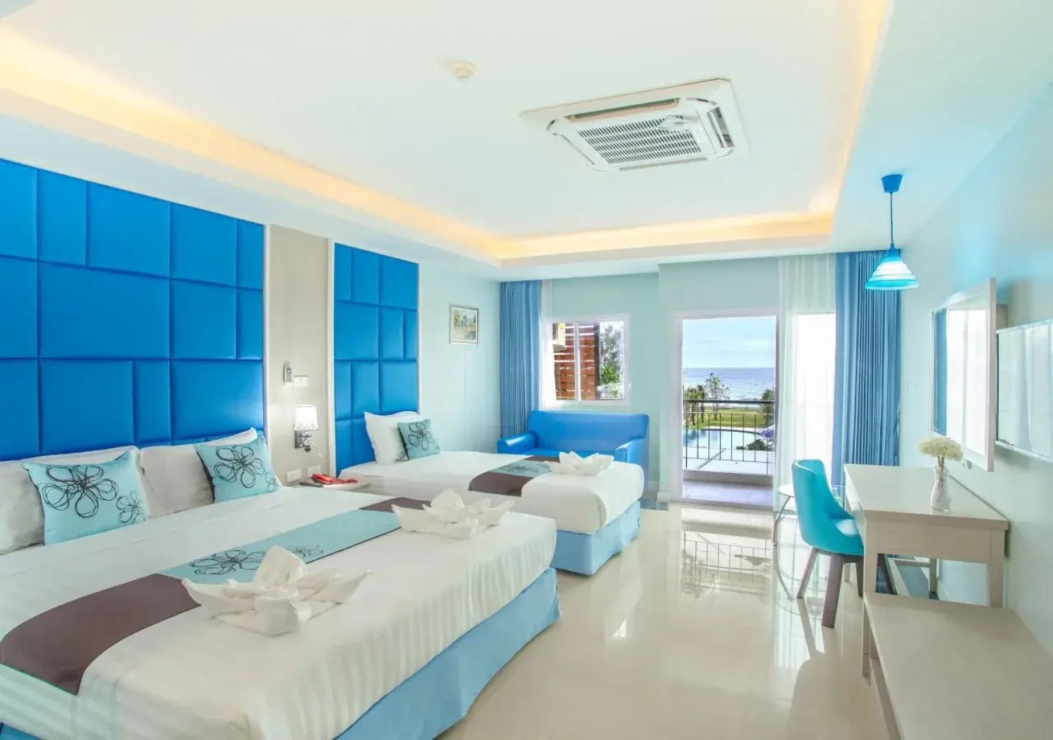 Saint Tropez Beach Resort Hotel