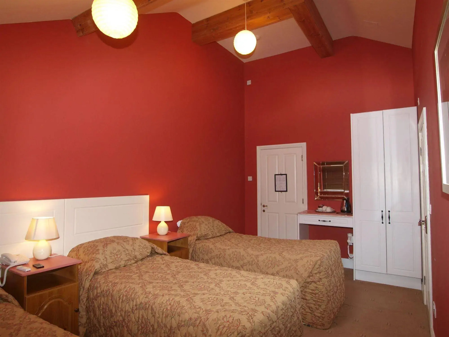 Gleesons Restaurant & Rooms