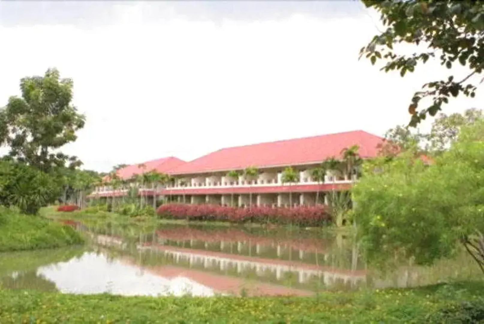 Muaklek Health Spa & Resort