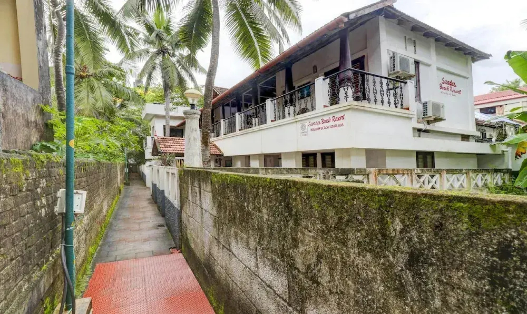 Shirleys Beach Hotel