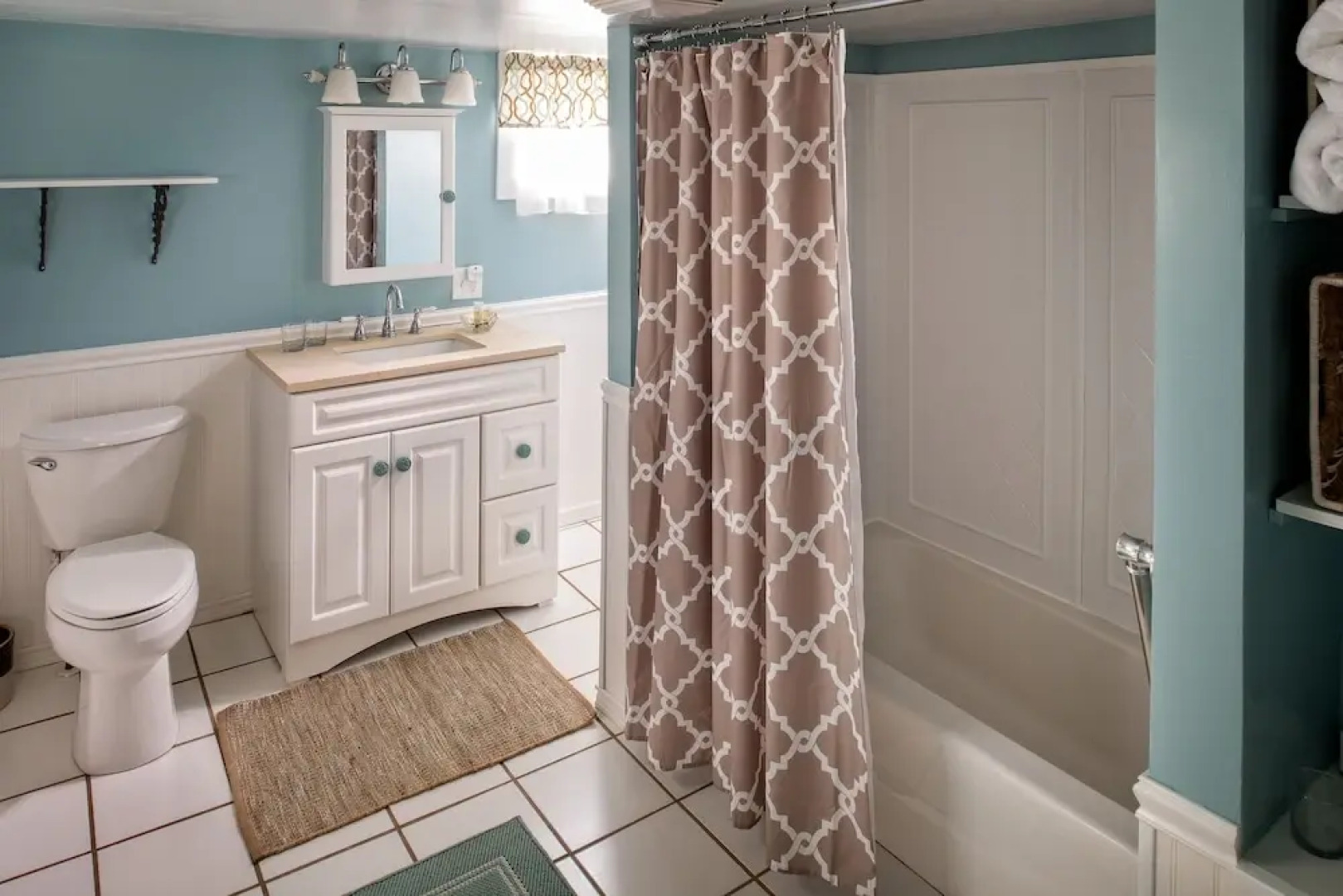 Bluethistle Bed & Breakfast