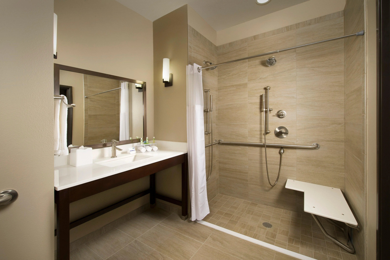 Holiday Inn Express & Suites Waco South by IHG
