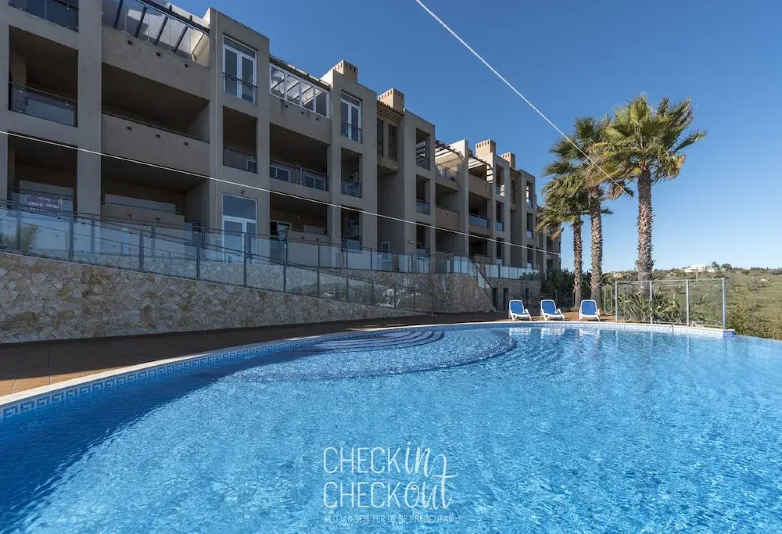 CheckinCheckout - Panorama Luxury Flat