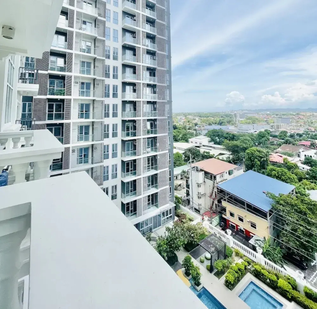 LaFayette Park Square