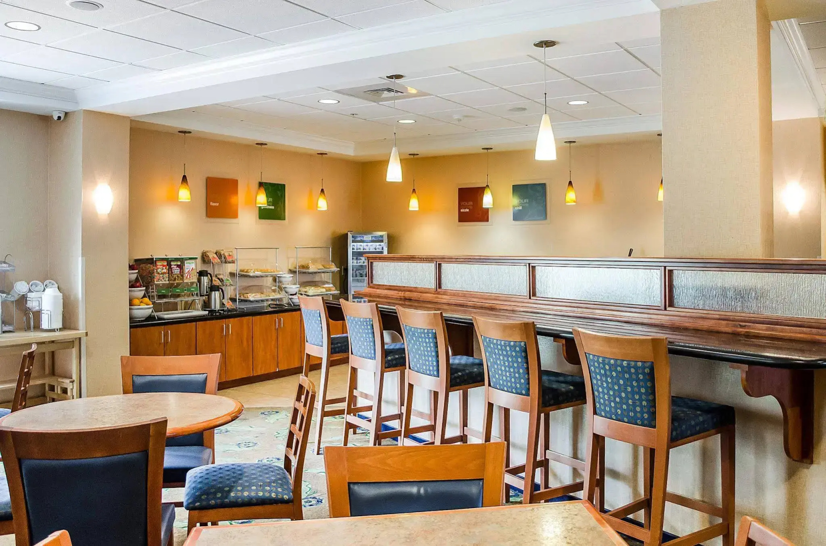 Comfort Suites Lancaster Amish Country