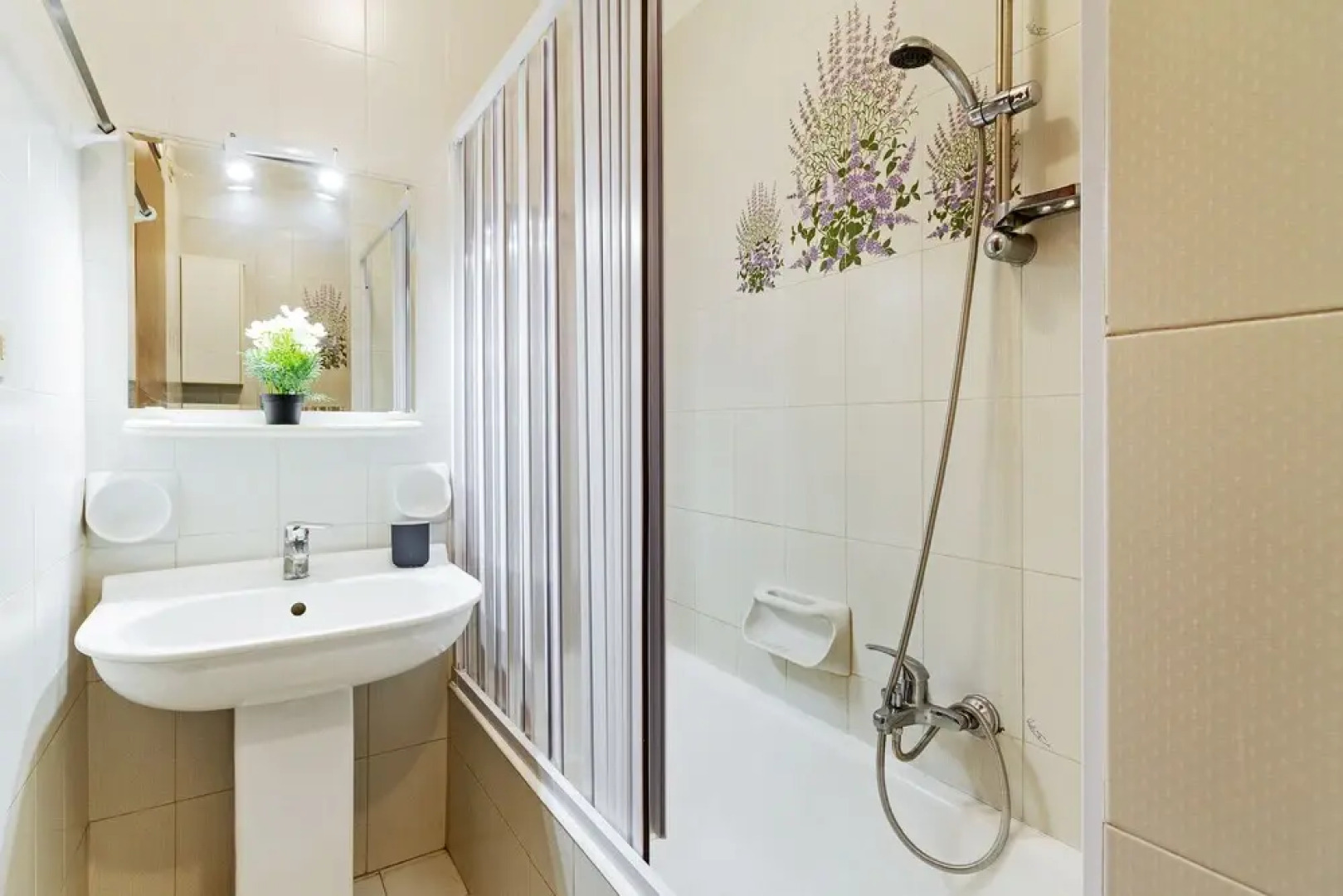 Le Palme Apt with Terrace and Sea View